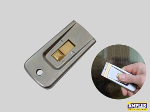 Skrobak do okien 10cm (do usuwania naklejek, kleju, zabrudzeń)